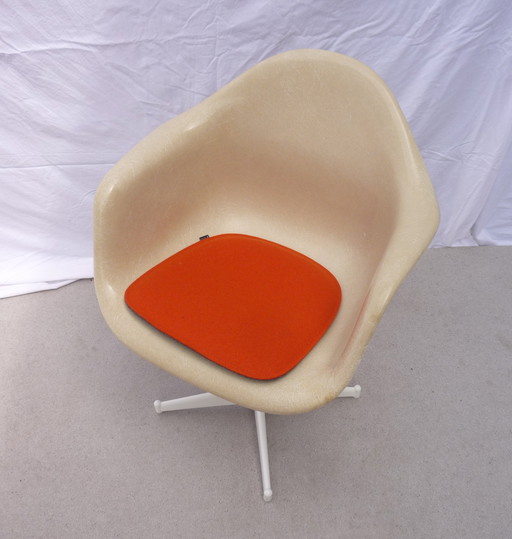 Sedia / poltrona Eames Shell