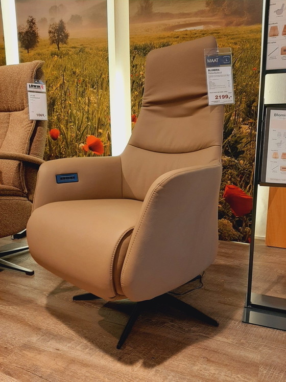 Blomira L leather – INHOUSE, Adjustable recliner chair (photo 2 of 5)