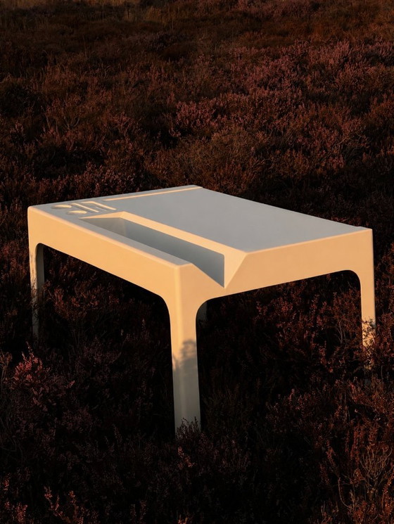 Bureau Oozo de Marc Berthier - Design Vintage 1960 – Bureaux, Plastic (photo 5 of 7)