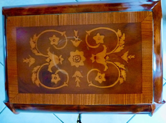 Image 1 of Meuble à boissons - Noyer - Cave à alcools - Marqueterie.