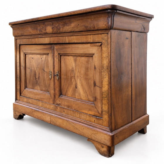 Louis-Philippe Sideboard aus Nussbaumholz aus dem 19. Jahrhundert (photo 3 of 7)