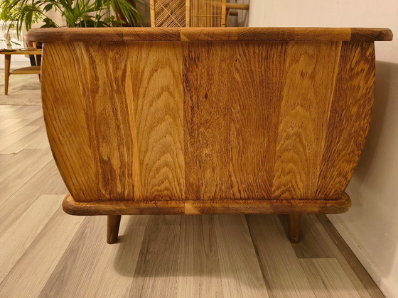 Image 1 of Couchtisch/Fernsehtisch aus massiver Eiche, 1960er Jahre