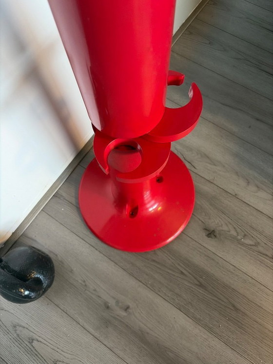 Image 1 of Perchero Planta