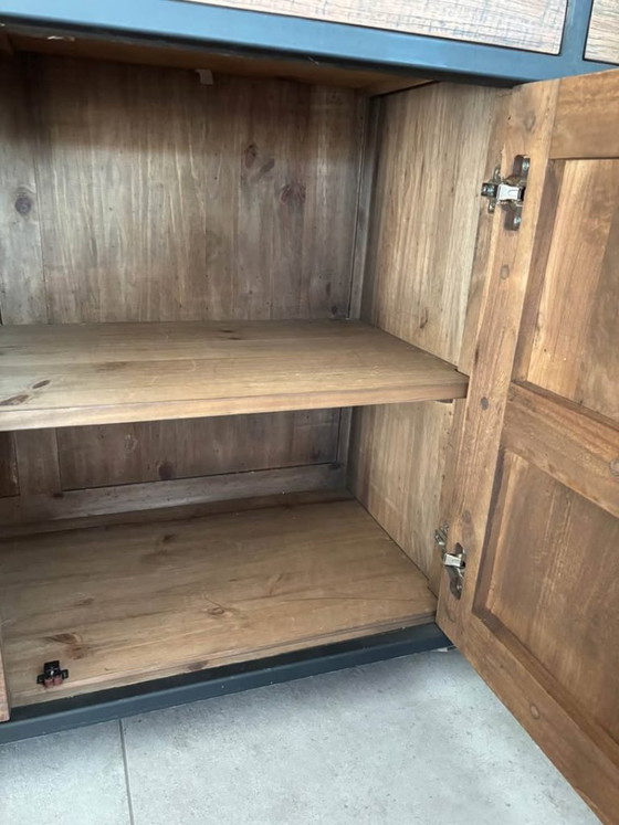 Beautiful solid cabinet made of recycled Java teak with a metal frame – Wood (photo 7 of 7)