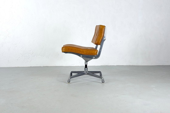 Image 1 of Stoel voor gevorderden/ES101, ontworpen door Charles en Ray Eames voor Herman Miller - 1968