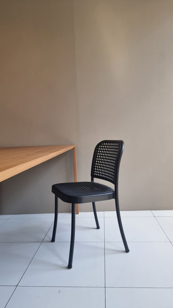 Image 1 of Silberner Stuhl von DePadova.  