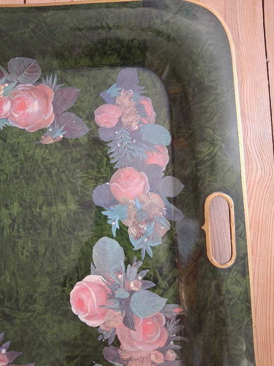 Image 1 of Grand plateau de service en métal peint avec poignées 74,7 X 55,5 cm