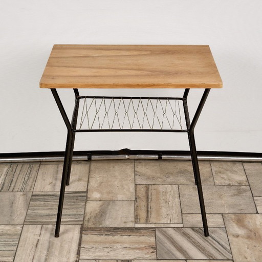 Table d'appoint vintage en chêne, années 1960, Tchécoslovaquie – bijzettafels, Wood (photo 2 of 5)