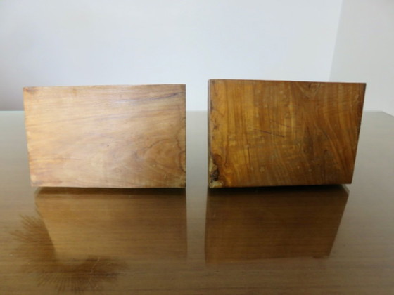 Een paar boekensteunen van beukenhout, met guts bewerkt, jaren 1930-1940. – Decoratieve objecten, Wood (photo 12 of 13)