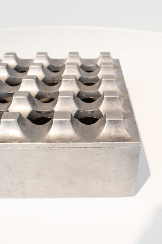 Image 1 of Ashtray Ultima 15