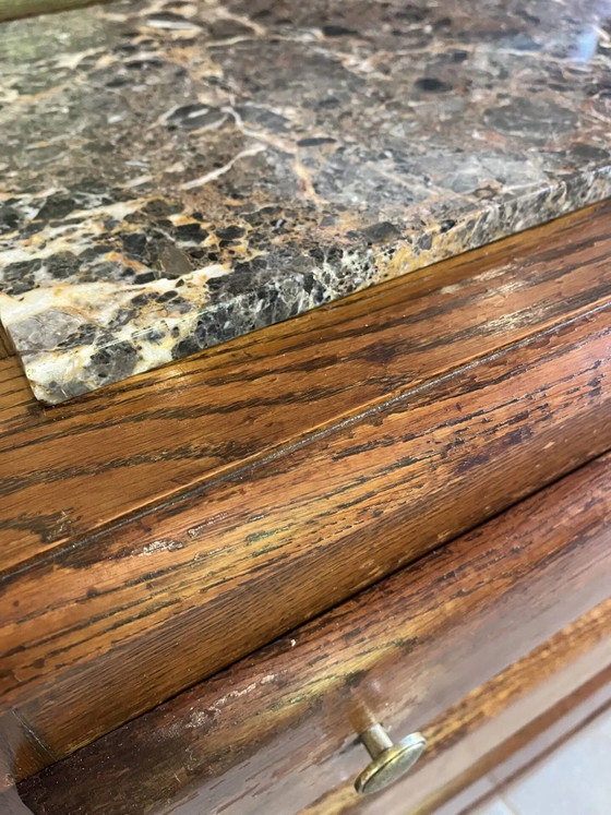 Art Deco Kommode mit facettiertem Spiegel und Marmor. – Kommoden, Marble, Metal (photo 13 of 21)