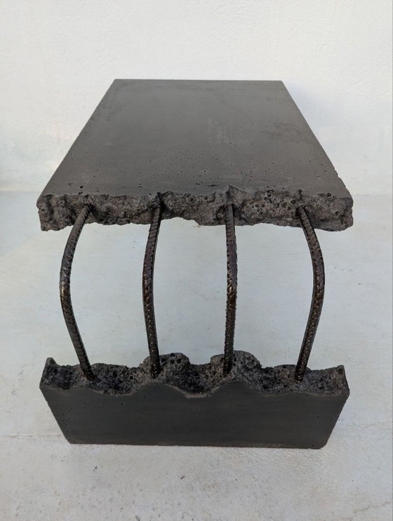 Image 1 of Wallavibe - D.B - Tavolino da caffè - Tavolo a L - Stile brutalista - Mobile scultoreo
