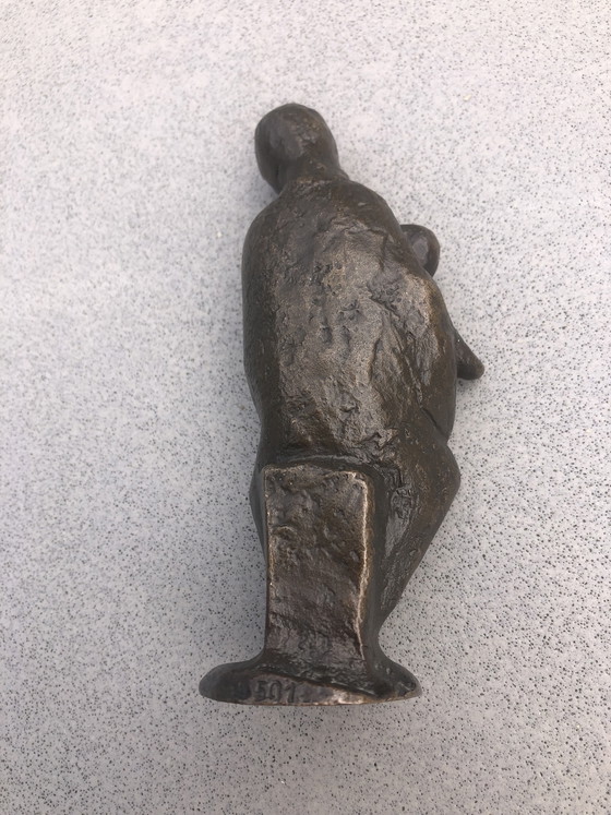Image 1 of Bronzen beeldje moeder en kind