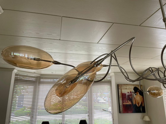Image 1 of Beautifully designed dimmable pendant lamp - oval halo
