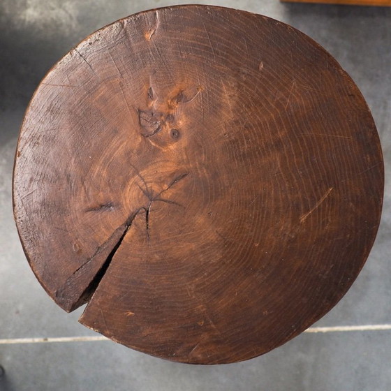 Pedestal escultural de madera maciza – Objetos decorativos, Wood (photo 16 of 16)