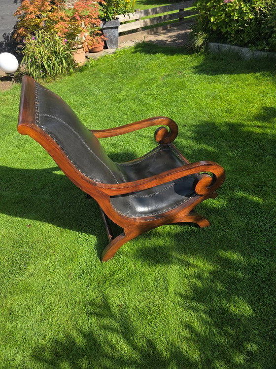 Fauteuil de style colonial – Leather, Metal (photo 3 of 9)