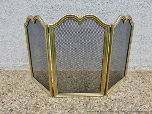 Small Fire Screen, Spark Arrester, Brass, Special for Small Fireplaces. 1970