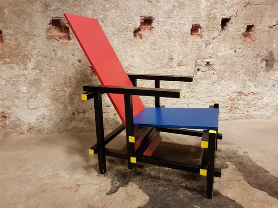 Image 1 of Silla estilo Gerrit Rietveld