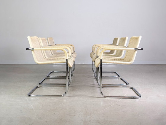 Image 1 of Set van 6 originele Tecta D41 cantileverstoelen in Bauhaus-stijl met een elegant design.