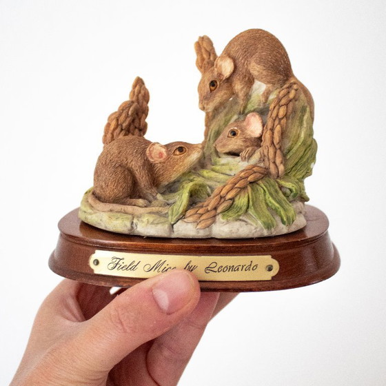 Image 1 of Vintage Leonardo Veldmuizen in Graan Beeldje, The Nature Studies Serie