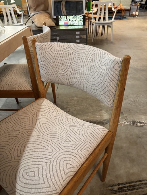 4 x Deens Design Stühle