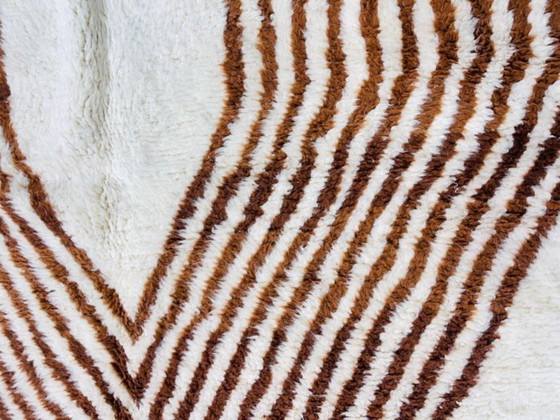 Image 1 of Tapis en laine fait main – coloris personnalisables 250cmx150cm