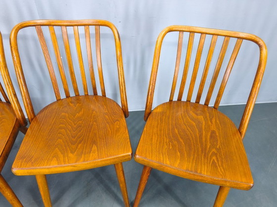 Image 1 of Antonin Suman per TON Dining Chairs, anni '60, set di quattro