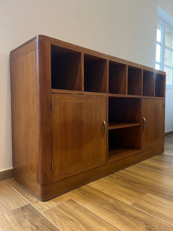 Image 1 of Eiken dressoir uit de naoorlogse/reconstructieperiode, 1940/50