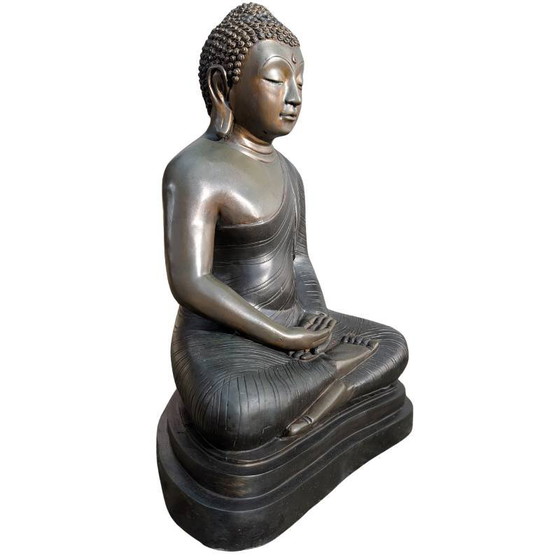 Grote bronzen Boeddha – Sri Lanka 16,8 kg en antiek – Beeldhouwkunst, Gold (photo 3 of 17)