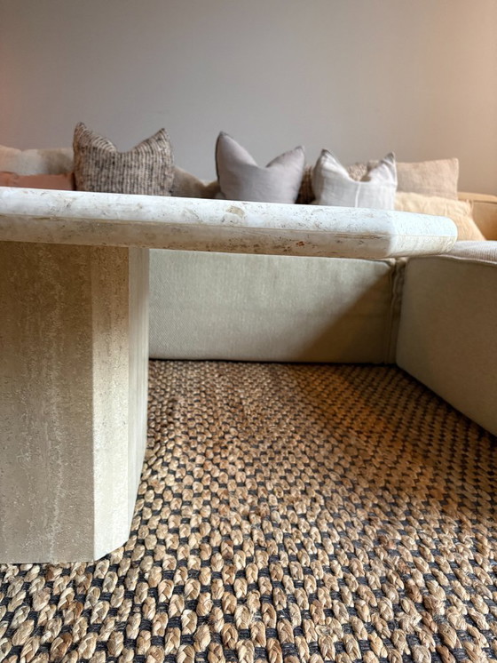 Image 1 of Tavolino da caffè in marmo travertino vintage