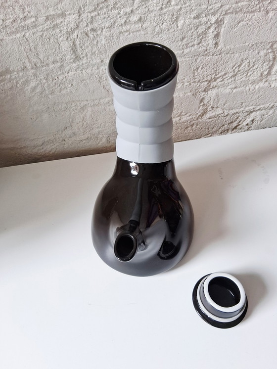 Image 1 of Design theepot van Nicolai Carels 