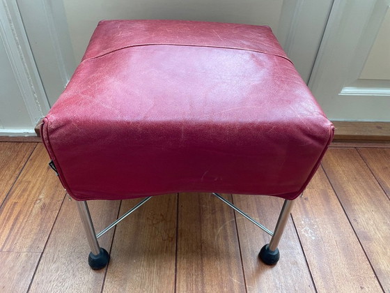 Image 1 of Charly-Fußhocker von Montis, rot