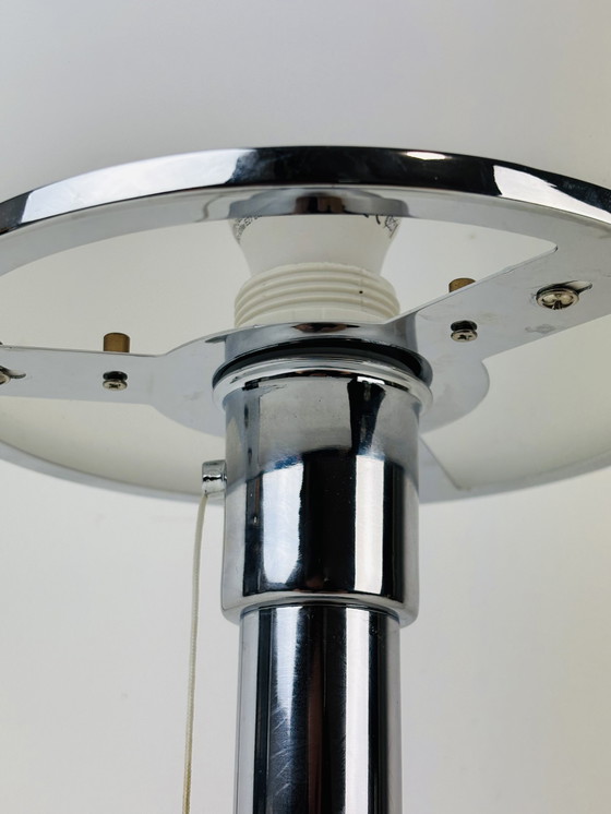 Image 1 of Lampe de table champignon chromée Art Déco, style spatial, Bauhaus