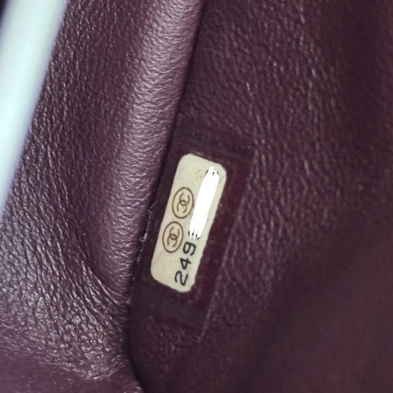 Chanel Classic Flap medium – Crossbody bags, Lambskin (photo 15 of 17)