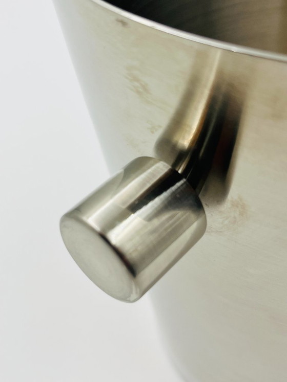 Cubitera para champán Zack de acero inoxidable cepillado. – Accesorios de mesa, Metal (photo 6 of 8)