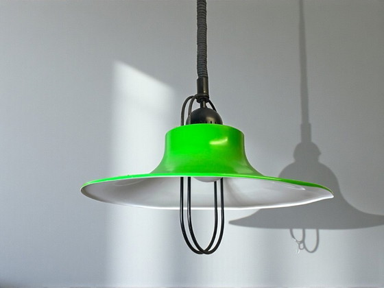 Image 1 of Industriële groene metalen intrekbare eetkamerlamp, jaren 1070