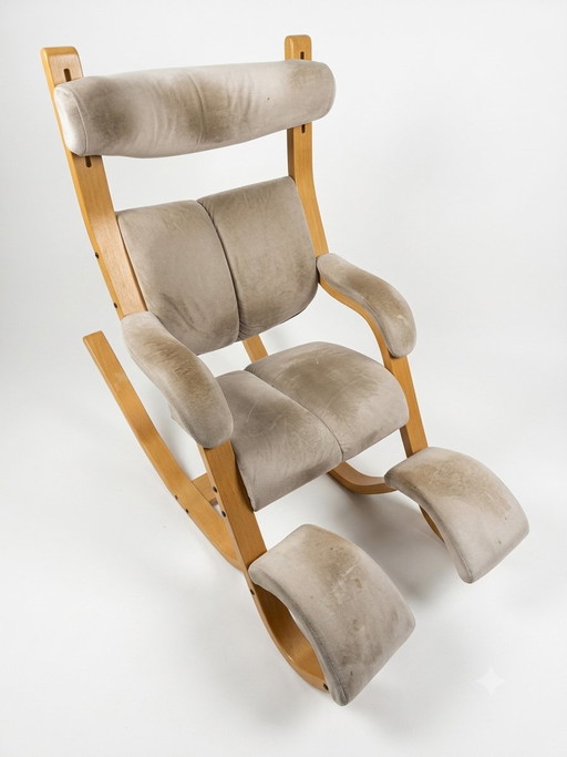 Poltrona Stokke Varier Gravity – Peter Opsvik - Sedia a dondolo ergonomica