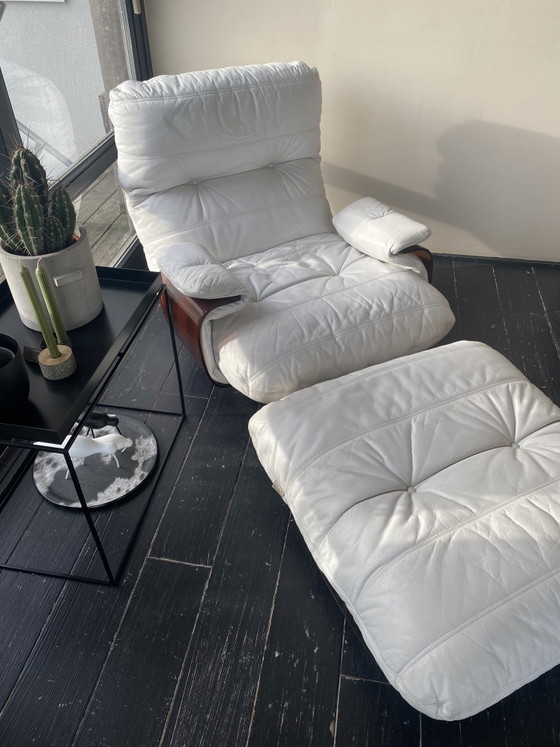Marsala with ottoman Ligne Roset – Armchairs, Leather, Plexiglass, Vintage (photo 5 of 5)