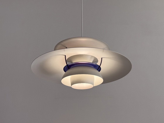 Lampada a sospensione danese Louis Poulsen PH5 di Poul Henningson – Lampade a sospensione, Aluminium (photo 6 of 38)