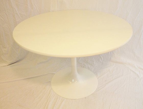 Image 1 of Tafel "Tulip" Diam. 120 Wit