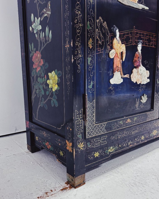Image 1 of Vitrine chinoise