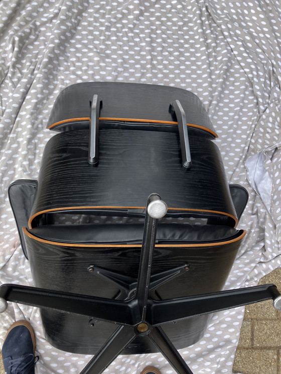 Image 1 of Herman Miller USA Eames Lounge chair 70's edición limitada