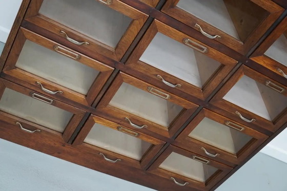 Image 1 of Armoire de mercerie/vitrine vintage en chêne hollandais, années 1950