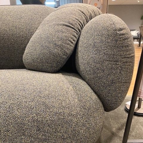 Image 1 of Leolux Pulla 3.5-seater sofa