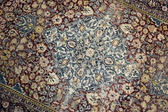 Image 1 of Vintage Hand-Woven Middle Eastern Oriental Isfahan Rug, 1940s