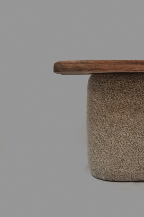 unieke sculpturale eetkamertafel van eikenhout en wol, zachte zaken, Eettafels, Bruin, Modern (foto 7 van 9)