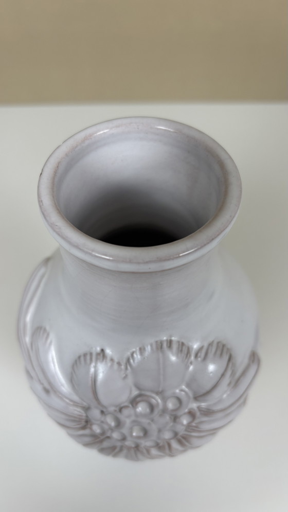 Vaso da fiori in ceramica vintage di Hannie Mein, design olandese. – Vasi (photo 9 of 12)