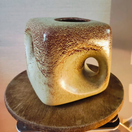 Bertoncello chimney vase, designed by Roberto Rigon – Ceramic (photo 6 of 10)