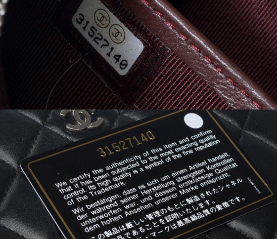 Image 1 of Accessorio CHANEL in cuoio nero - 101512