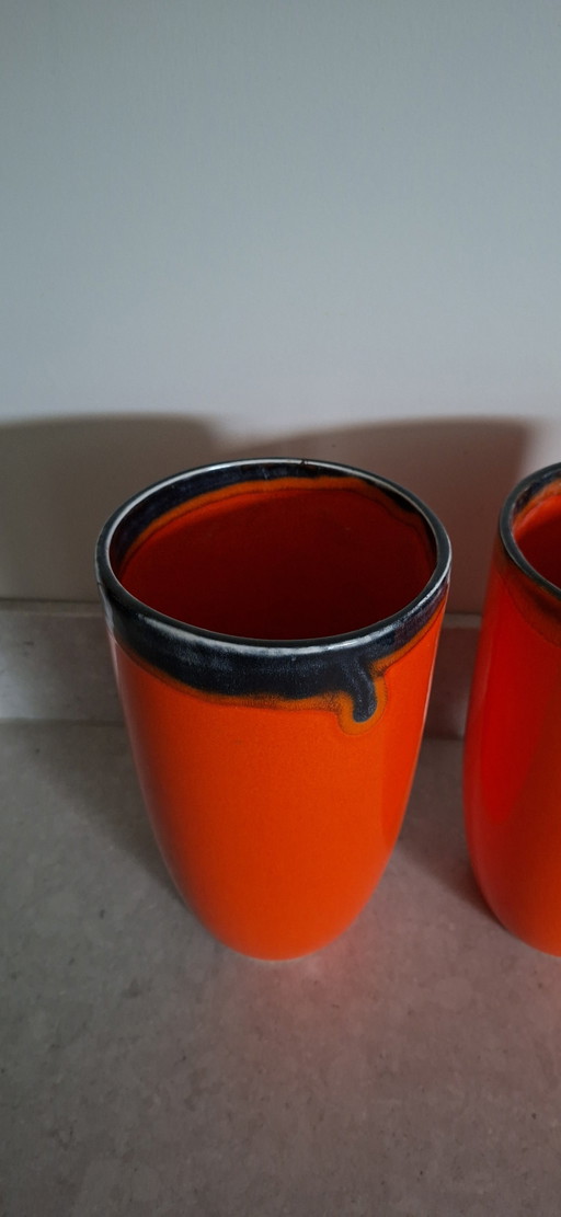 Mid-Century Space Age Vases Orange/Black – Fat Lava Style – vazen, Ceramic (photo 2 of 7)